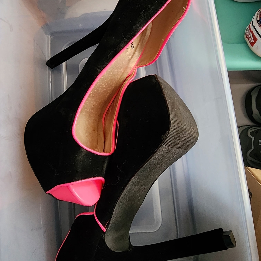 Women's high heels